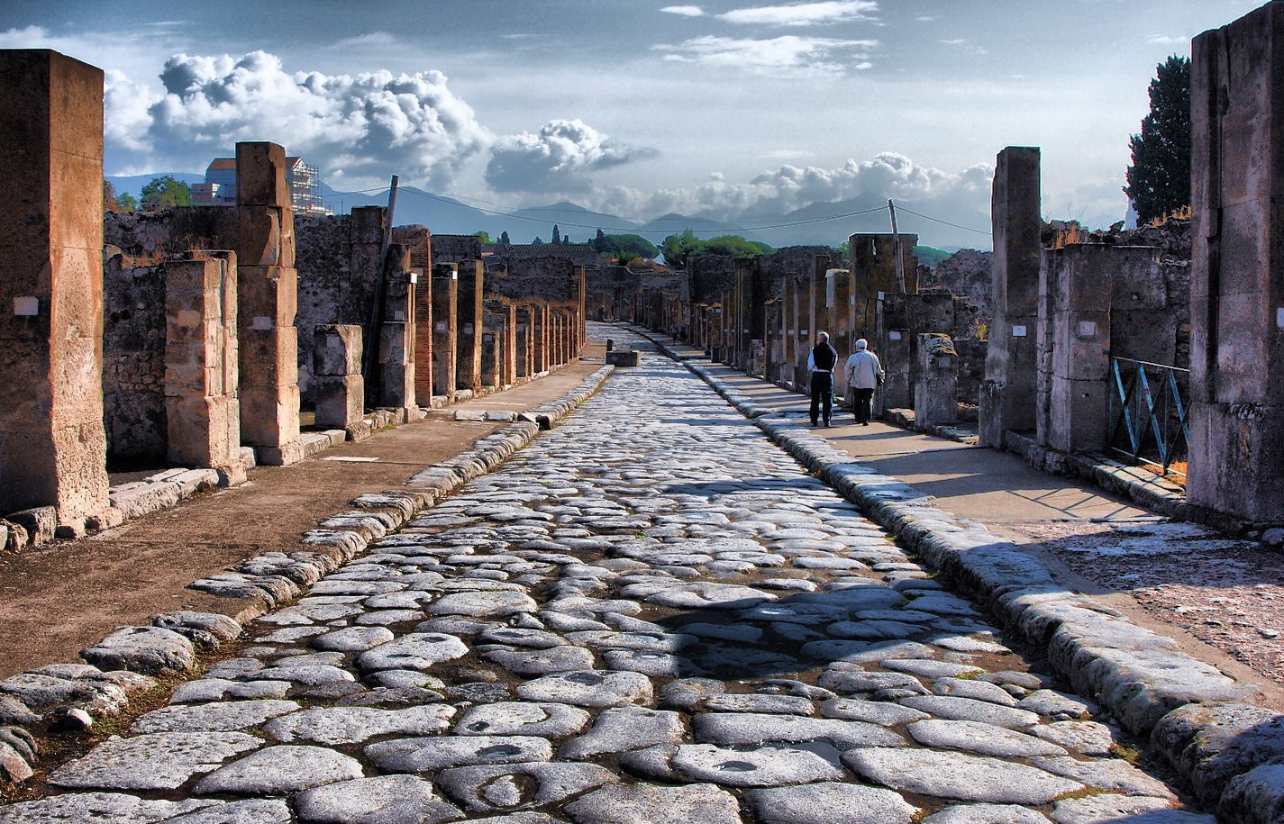 youtube walking tour of pompeii