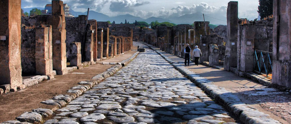 guided tours of pompeii and herculaneum